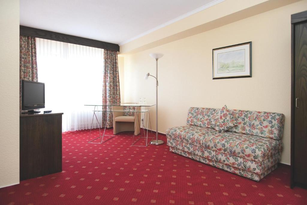 Hotel Klinkner Emmelshausen Room photo